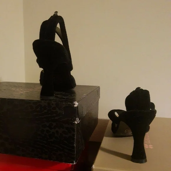 Parade 👠 - Picture 4 of 10